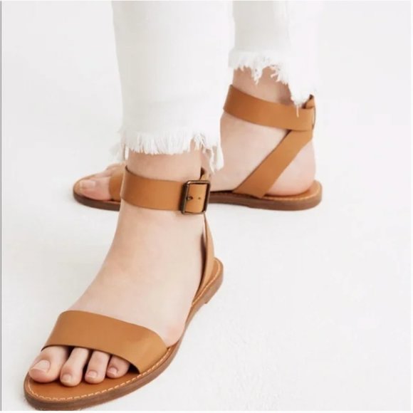 Madewell Shoes - Madewell Tan Leather Sandals w/ Ankle Strap Like New! Size 7